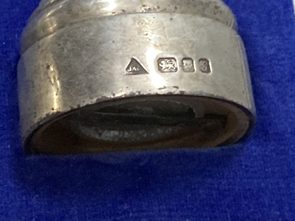 A cased pair of modern silver salt and pepper grinders, 74mm and two cased sets of six silver coffee spoons